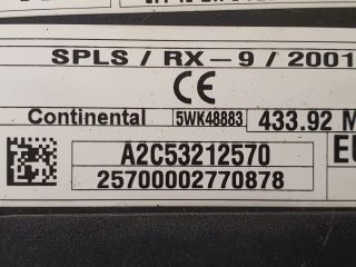 bontott RENAULT KOLEOS Kulcs Nélküli Nyitás Jeladó