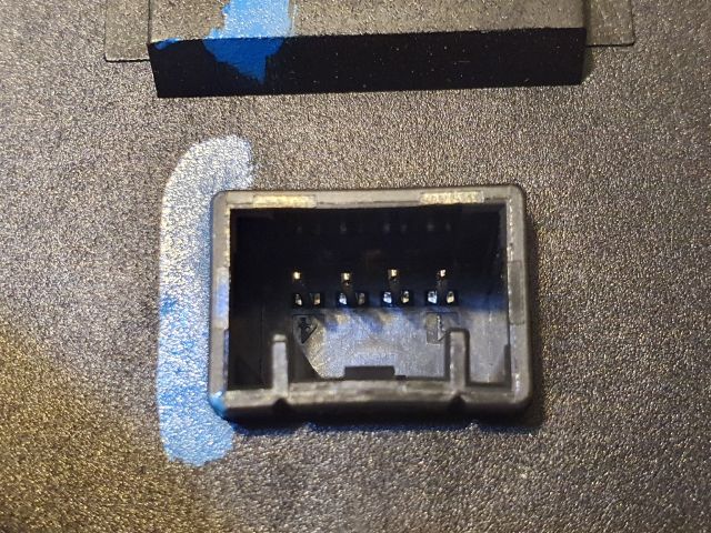 bontott RENAULT KOLEOS Kulcs Nélküli Nyitás Jeladó