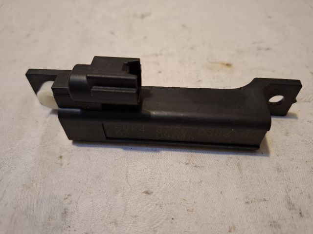 bontott RENAULT KOLEOS Kulcs Nélküli Nyitás Jeladó