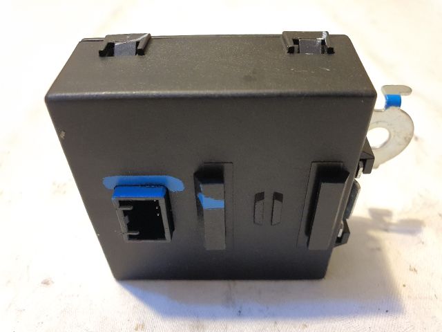 bontott RENAULT KOLEOS Kulcs Nélküli Nyitás Jeladó