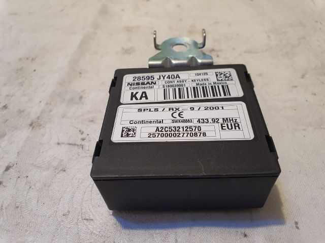 bontott RENAULT KOLEOS Kulcs Nélküli Nyitás Jeladó