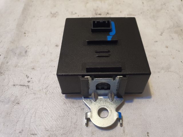 bontott RENAULT KOLEOS Kulcs Nélküli Nyitás Jeladó