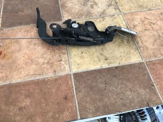 bontott RENAULT KOLEOS Motorháztető Zárszerkezet