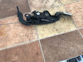 bontott RENAULT KOLEOS Motorháztető Zárszerkezet