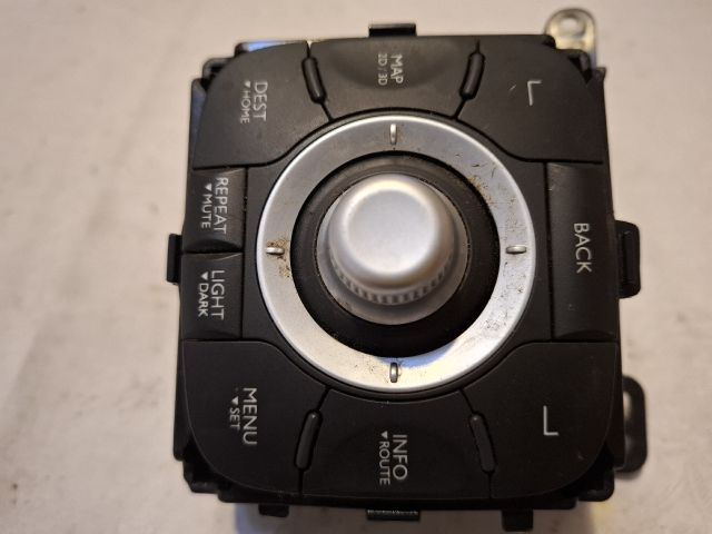 bontott RENAULT KOLEOS Multimédia Vezérlő