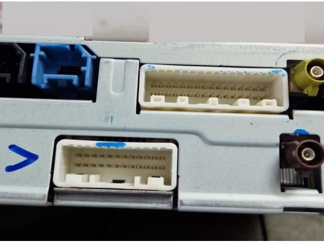 bontott RENAULT KOLEOS Navigációs Fejegység