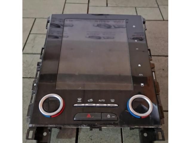 bontott RENAULT KOLEOS Navigációs Fejegység