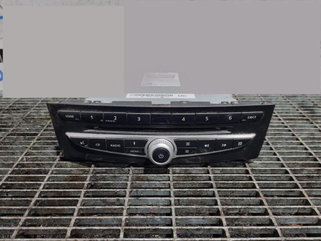 bontott RENAULT KOLEOS Rádió / CD