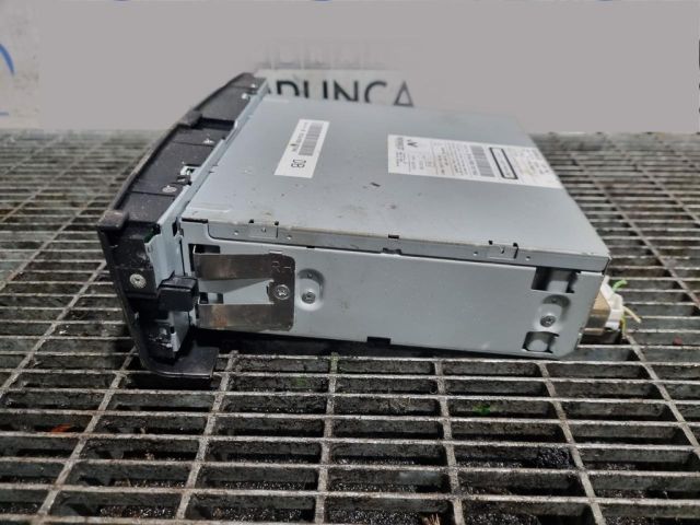 bontott RENAULT KOLEOS Rádió / CD