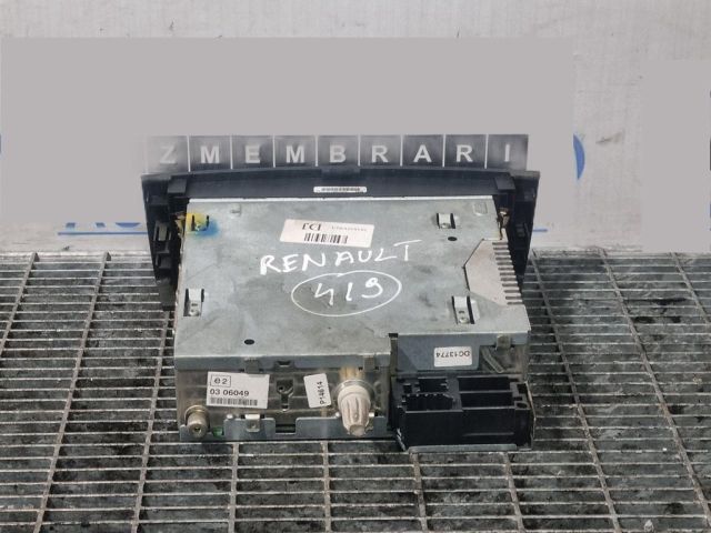 bontott RENAULT KOLEOS Rádió / CD