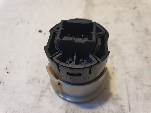 bontott RENAULT KOLEOS Start / Stop Indító Gomb