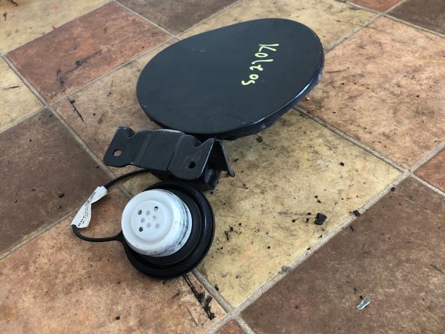 bontott RENAULT KOLEOS Tankajtó