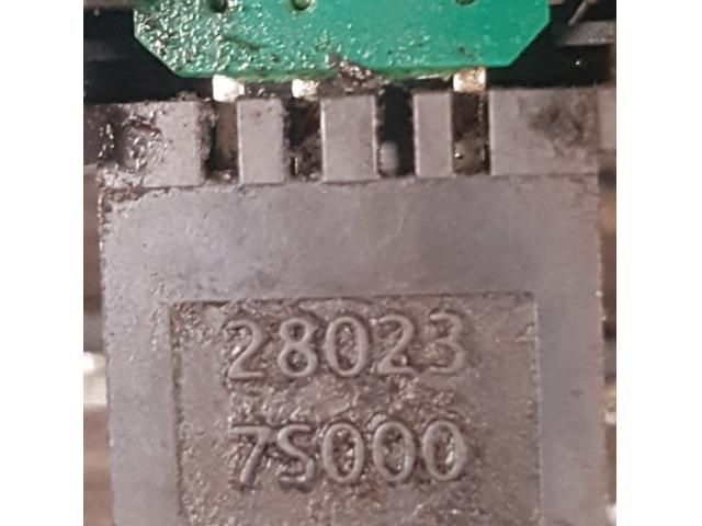 bontott RENAULT KOLEOS USB Aljzat