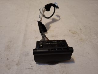 bontott RENAULT KOLEOS USB Aljzat