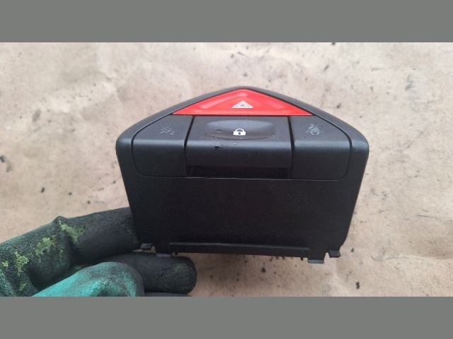 bontott RENAULT KOLEOS Vészvillogó Kapcsoló