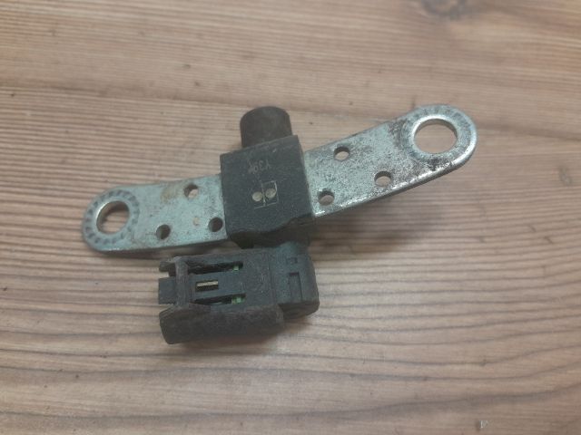 bontott RENAULT LAGUNA I Főtengely Fordulatszám Jeladó