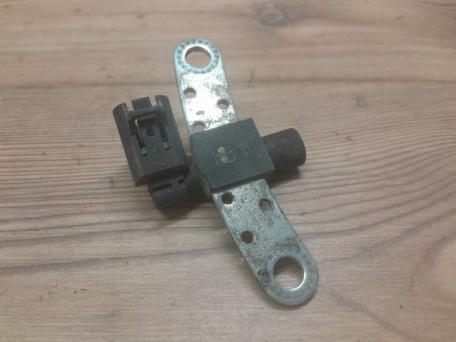 bontott RENAULT LAGUNA I Főtengely Fordulatszám Jeladó