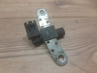 bontott RENAULT LAGUNA I Főtengely Fordulatszám Jeladó