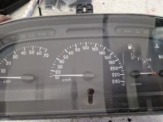 bontott RENAULT LAGUNA I Kilométeróra