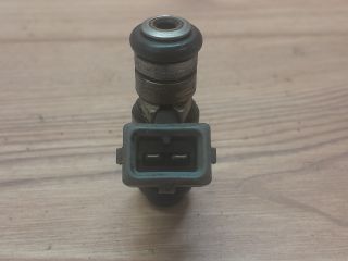 bontott RENAULT LAGUNA I Porlasztó (1 db)