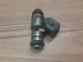 bontott RENAULT LAGUNA I Porlasztó (1 db)