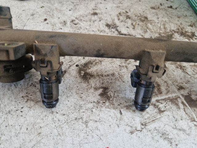 bontott RENAULT LAGUNA I Porlasztó Sor / Híd