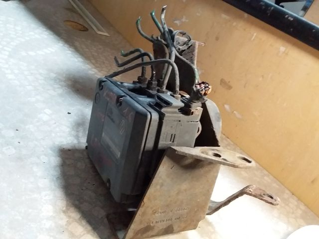 bontott RENAULT LAGUNA I ABS Kocka