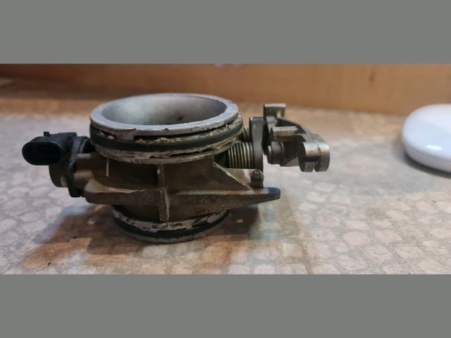 bontott RENAULT LAGUNA I Fojtószelep (Mechanikus)