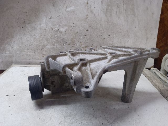 bontott RENAULT LAGUNA I Generátor Tartó Bak