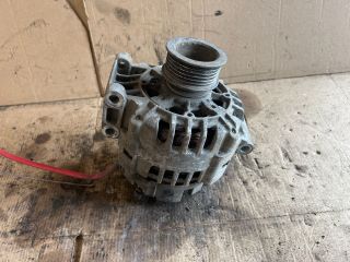 bontott RENAULT LAGUNA I Generátor