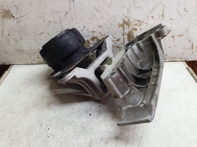 bontott RENAULT LAGUNA I Motor Tartó Bak (Fém)