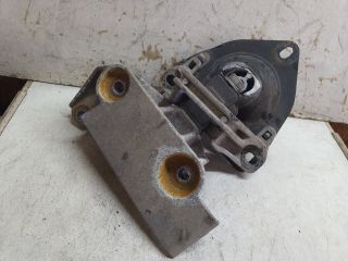 bontott RENAULT LAGUNA I Motor Tartó Bak (Fém)