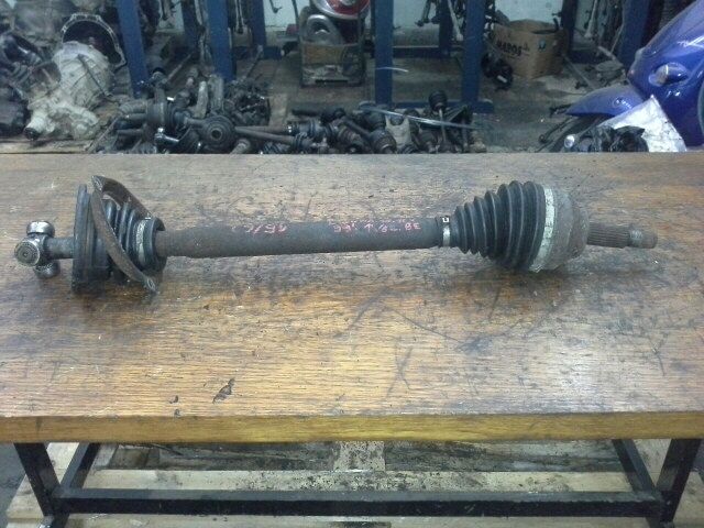 bontott RENAULT LAGUNA I Bal Féltengely