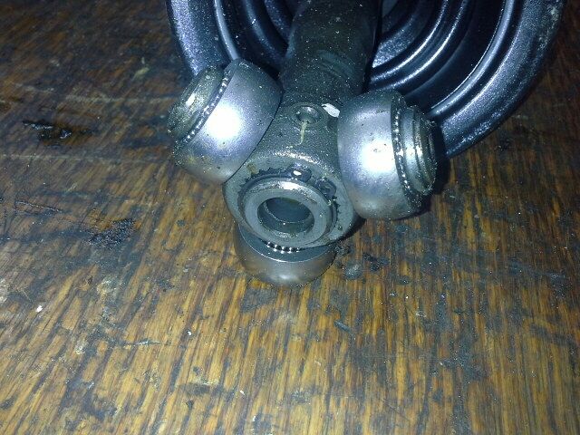 bontott RENAULT LAGUNA I Bal Féltengely