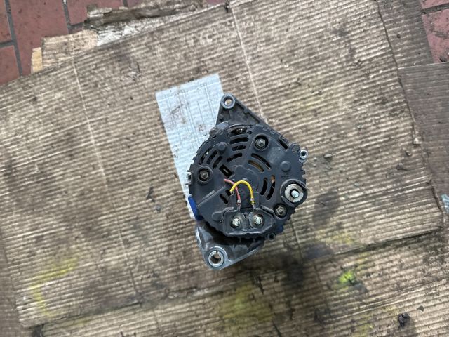 bontott RENAULT LAGUNA I Generátor