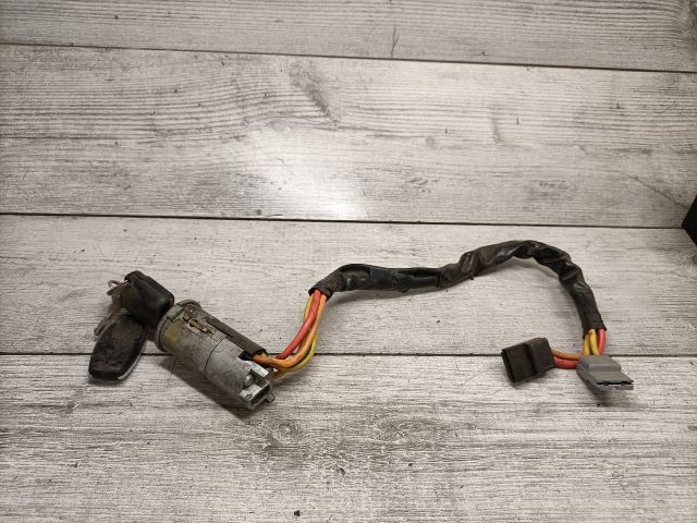 bontott RENAULT LAGUNA I Gyújtáskapcsoló