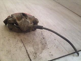 bontott RENAULT LAGUNA I Jobb első Féknyereg Munkahengerrel