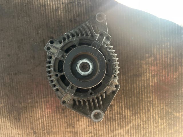 bontott RENAULT LAGUNA I Generátor