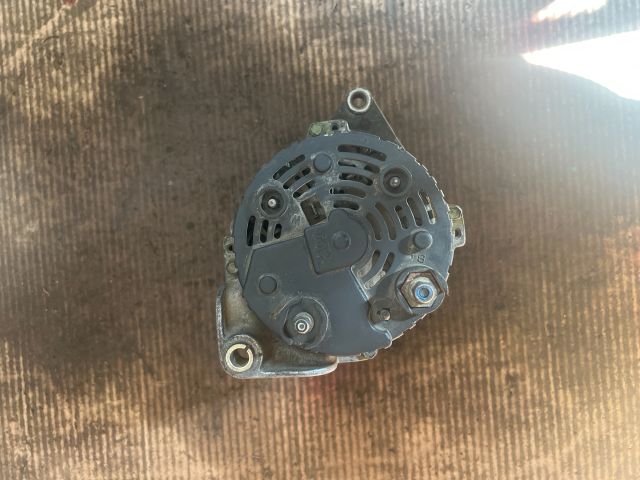 bontott RENAULT LAGUNA I Generátor