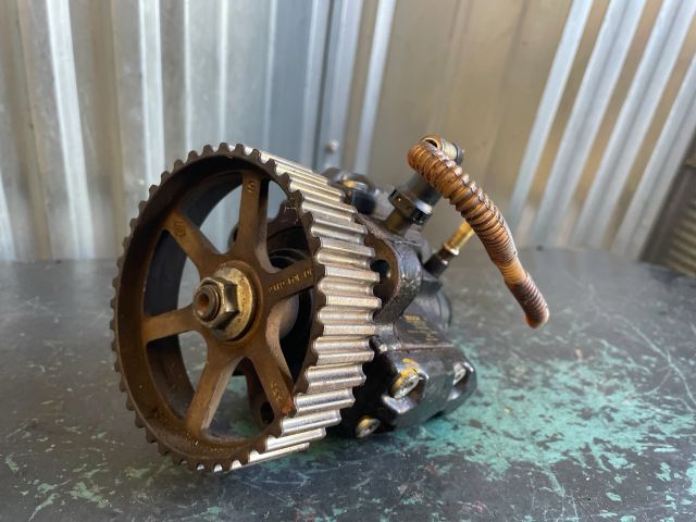 bontott RENAULT LAGUNA I Nagynyomású Szivattyú