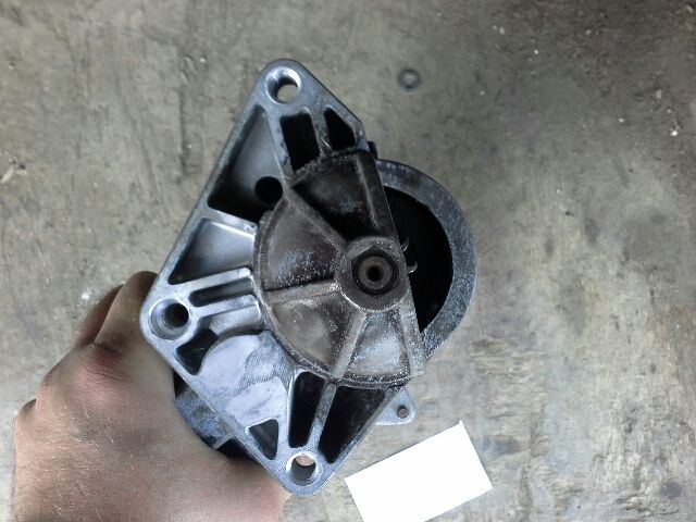 bontott RENAULT LAGUNA I Önindító