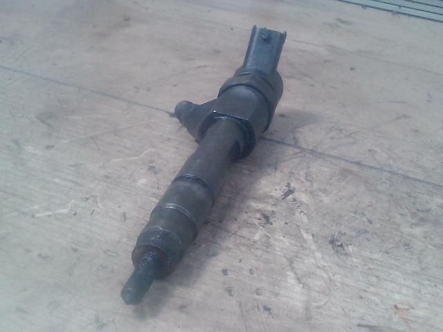 bontott RENAULT LAGUNA I Porlasztó (1 db)