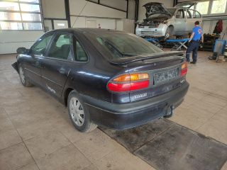 bontott RENAULT LAGUNA I Bal Féltengely