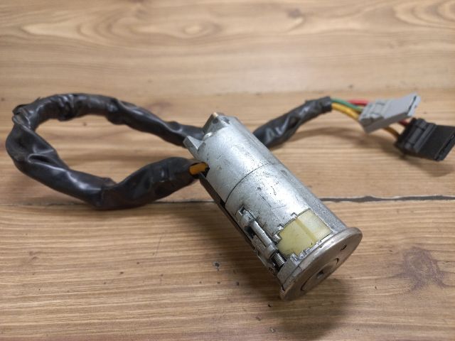 bontott RENAULT LAGUNA I Gyújtáskapcsoló