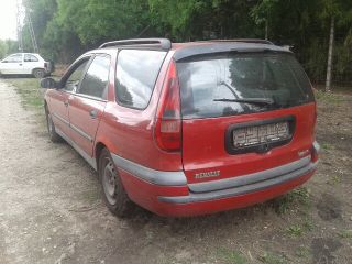 bontott RENAULT LAGUNA I Jobb első Féknyereg Munkahengerrel