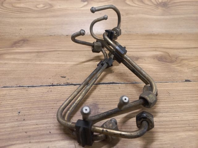 bontott RENAULT LAGUNA I Nyomócső