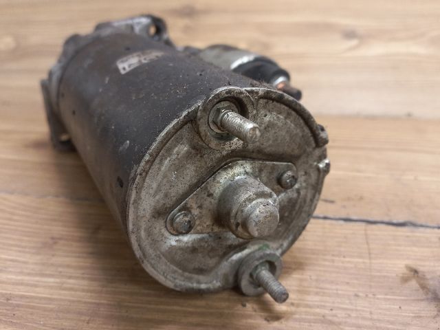 bontott RENAULT LAGUNA I Önindító