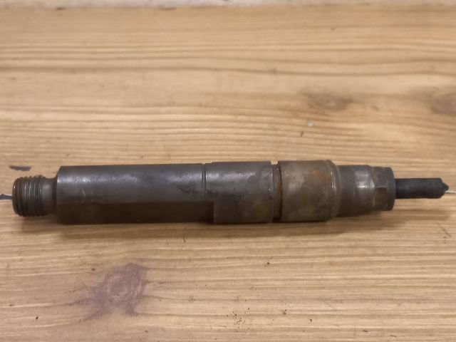 bontott RENAULT LAGUNA I Porlasztó (1 db)