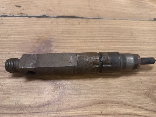 bontott RENAULT LAGUNA I Porlasztó (1 db)