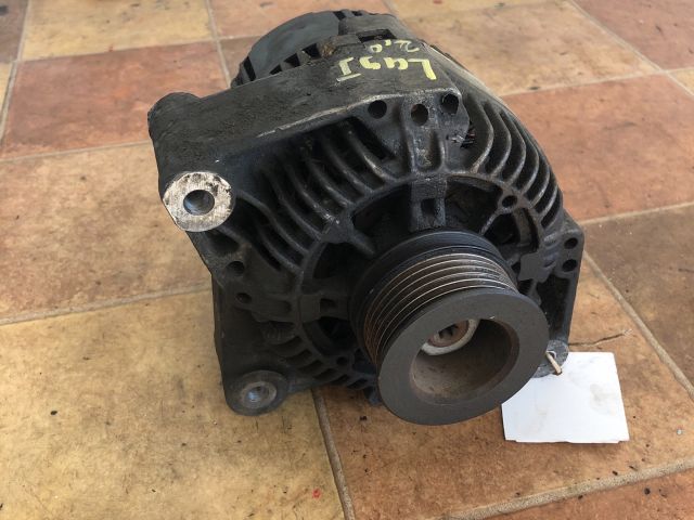 bontott RENAULT LAGUNA I Generátor